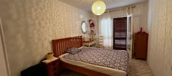 Apartamento de 3 dormitorios en Santa Eulalia Del Rio, Spain No. 181150 27