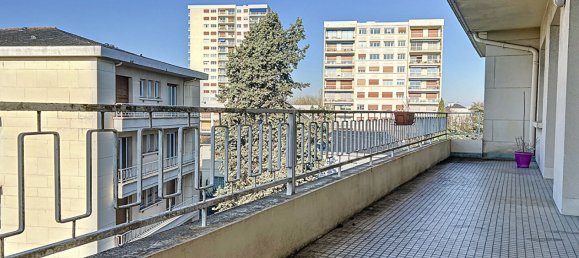 Apartamento de 4 dormitorios en Angers, France No. 334620 5
