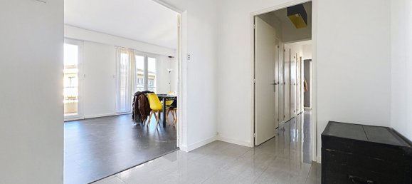 Apartamento de 4 dormitorios en Angers, France No. 334620 3