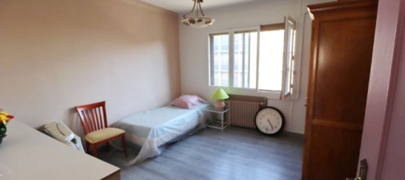 Apartamento de 3 dormitorios en Perpignan, France No. 284276 6