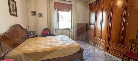 4 bedrooms House in Avezzano, Italy No. 22095 5