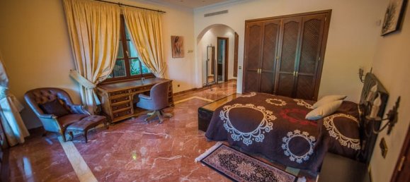 8 bedrooms Villa in Malaga, Spain No. 104599 13