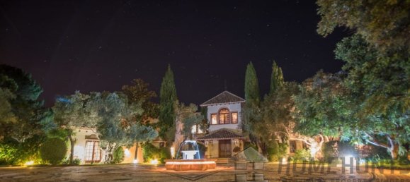 8 bedrooms Villa in Malaga, Spain No. 104599 18