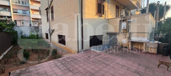 Apartamento T2 em Bagheria, Italy N.º 328612 10