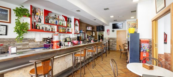 Gewerbliche Immobilie in Granada, Spain 120m², Nr. 166656 4