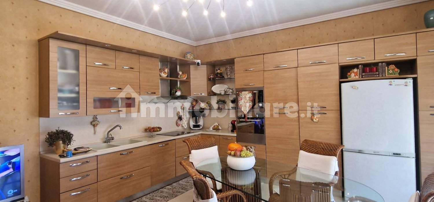 2 bedrooms Apartment in Busto Arsizio, Italy No. 378786
