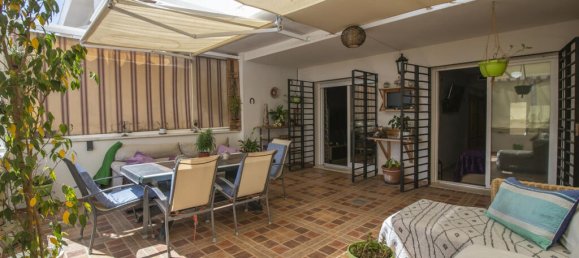 Apartamento de 3 dormitorios en Estepona, Spain No. 185325 2