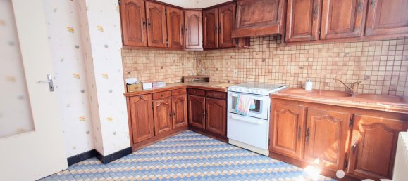 3 Schlafzimmer Haus in Charente, France, Nr. 324655 8