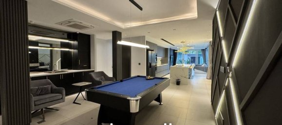 5 bedrooms Villa in Pattaya, Thailand No. 23573 8