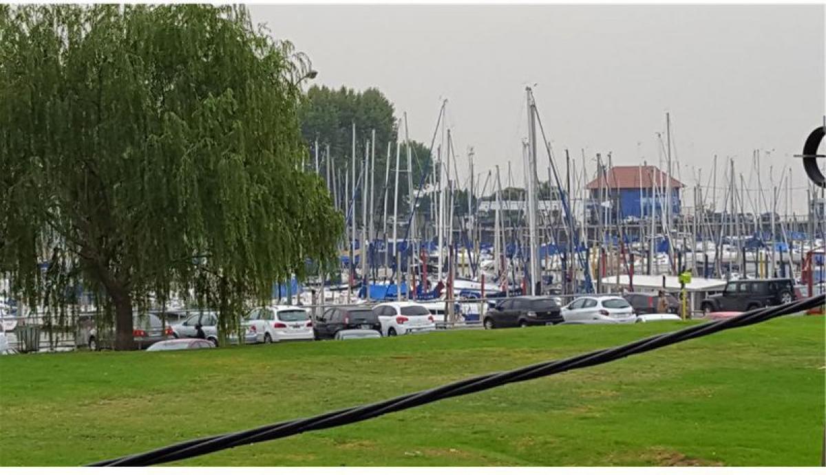 Квартира с 5 спальнями в Висенте-Лопес, Аргентина № 52447