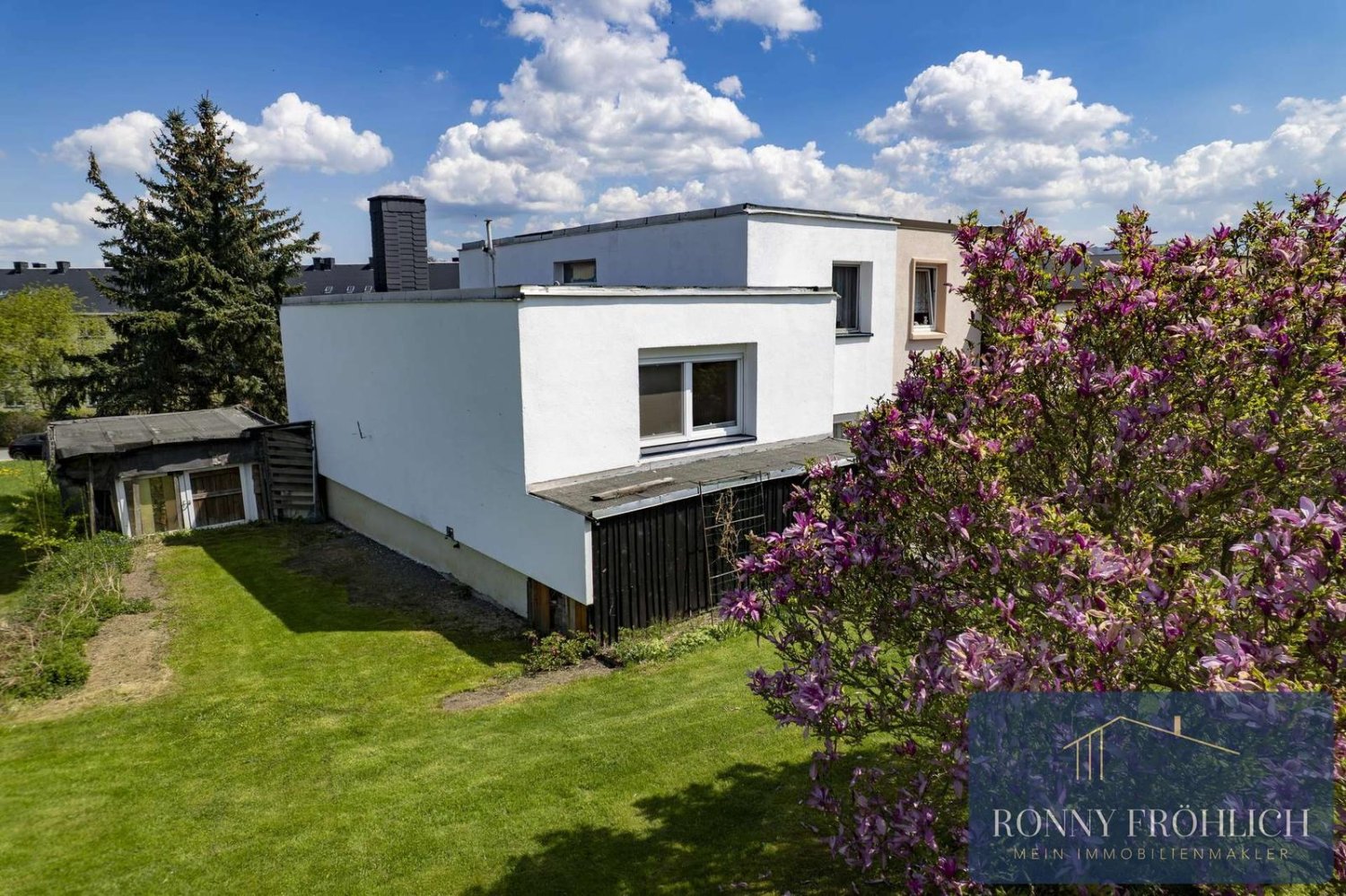 4 bedrooms House in Erzgebirgskreis, Germany No. 248513