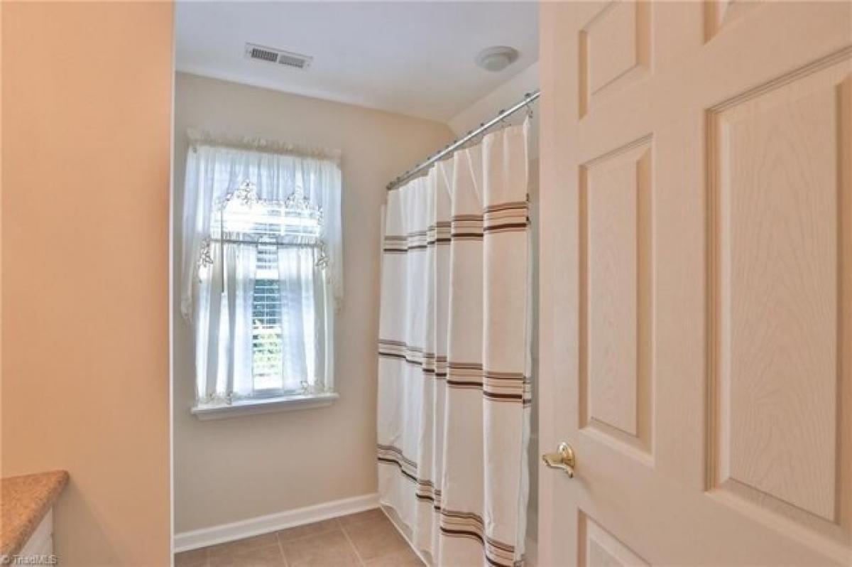 3 bedrooms House in Statesville, USA No. 387601