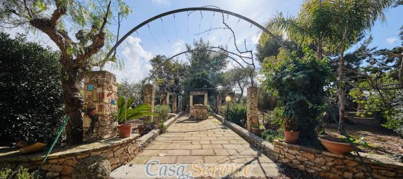 Вилла с 3 комнатами в Gallipoli, Италия № 235941 26