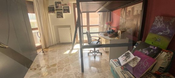 Apartamento de 4 habitaciónes en Bitonto, Italy No. 30535 40