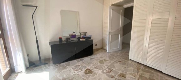 Apartamento de 4 habitaciónes en Bitonto, Italy No. 30535 32