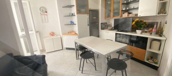 Apartamento de 4 habitaciónes en Bitonto, Italy No. 30535 14