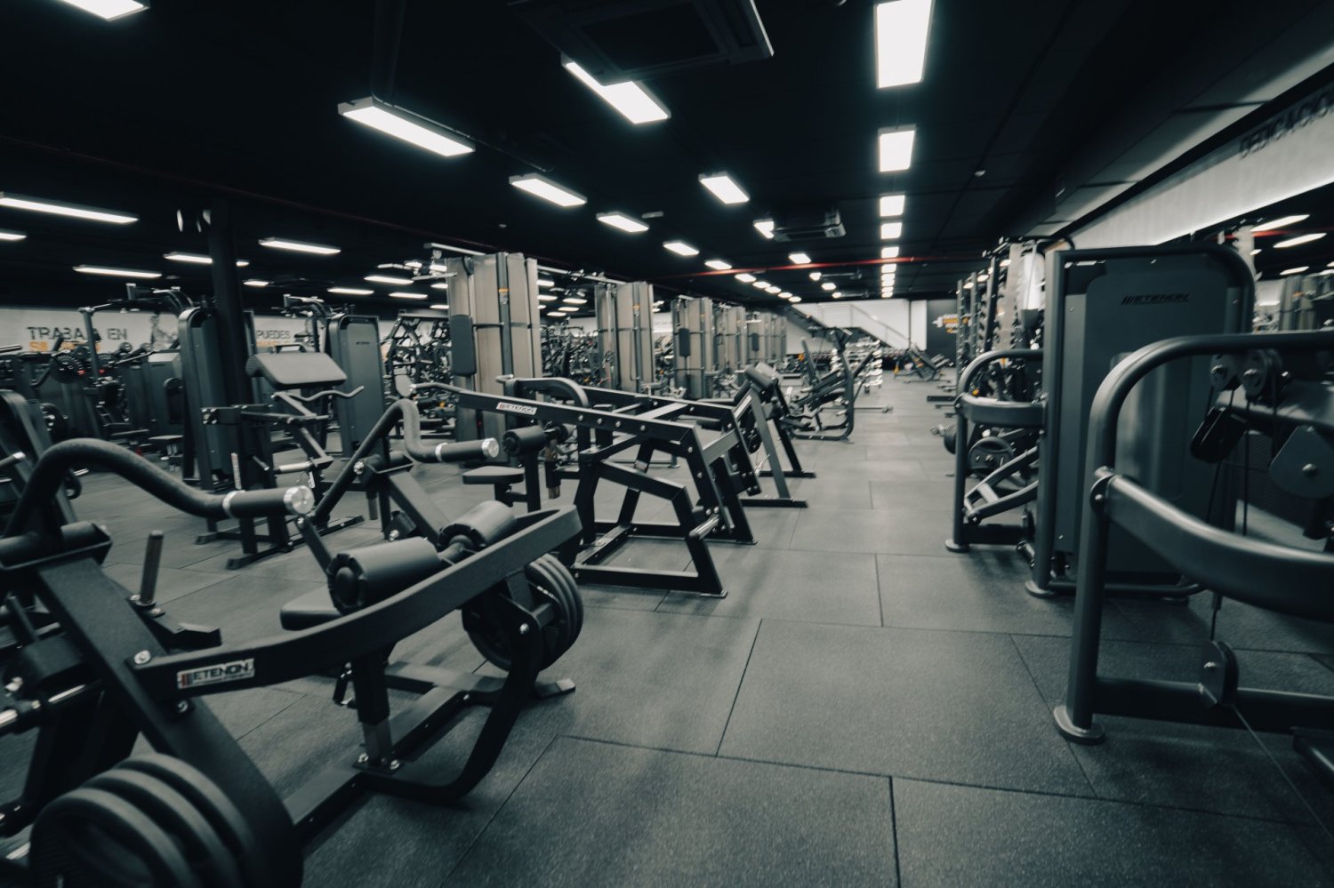 Propiedad comercial en Madrid, Spain 3695 m² No. 289524