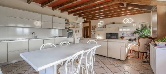 3-Zimmer Haus in Parma, Italy, Nr. 36769 5