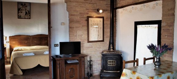 9 bedrooms House in Siena, Italy No. 196615 32