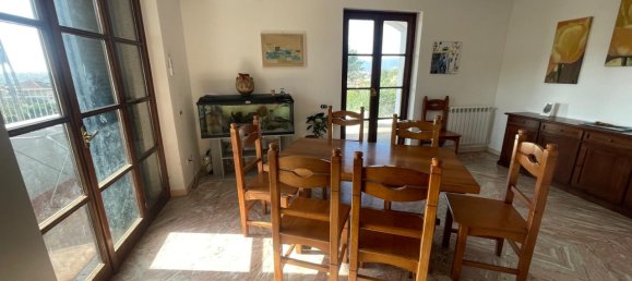 3 bedrooms Villa in Carrara, Italy No. 48171 14