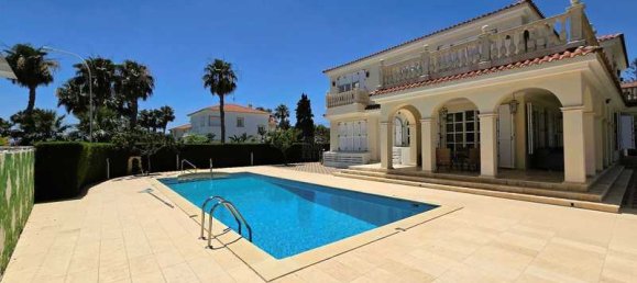 4 bedrooms Commercial property in Protaras, Cyprus No. 20149 2