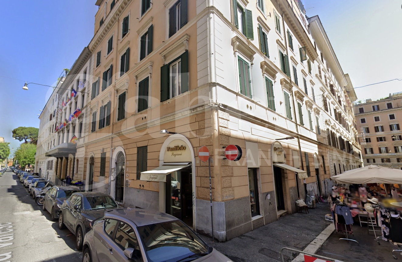 5-salle Propriété commerciale à Rome, Italy No. 373717