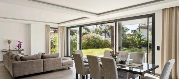 4 bedrooms Villa in Antibes, France No. 288488 8