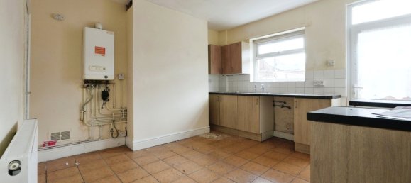 Casa en Doncaster, United Kingdom No. 2886 4