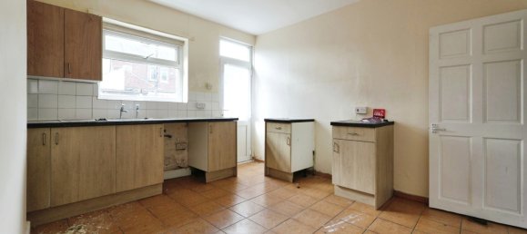 Casa en Doncaster, United Kingdom No. 2886 5