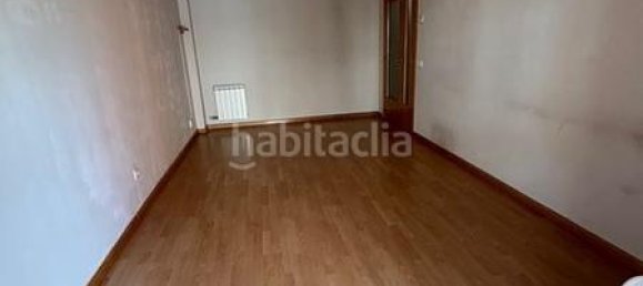 3 bedrooms Apartment in Sant Vicenc Dels Horts, Spain No. 172451 5