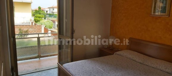 1 bedroom Apartment in Carrara, Italy No. 125191 2