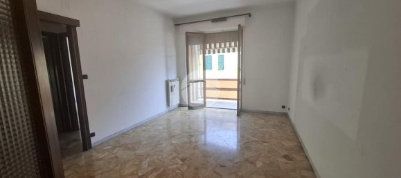 Apartamento T3 em Genoa, Italy N.º 305628 4