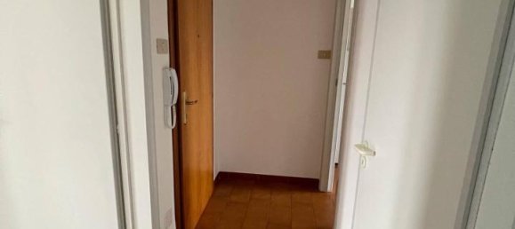 2 rooms Apartment in Ferrara, Italy No. 150980 12