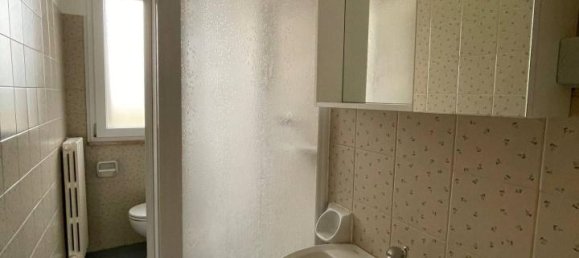 2 rooms Apartment in Ferrara, Italy No. 150980 11