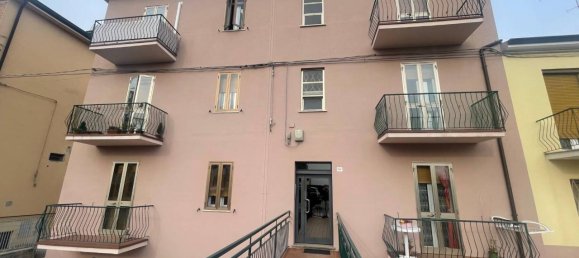 2 rooms Apartment in Ferrara, Italy No. 150980 7