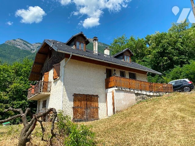 Casa de 3 dormitorios en Savoie, France No. 288808