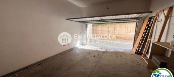 Garaje en Roses, Spain 20 m² No. 187491 10