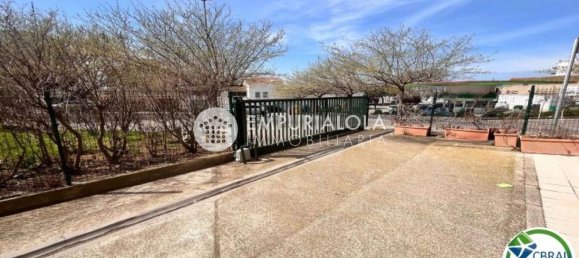 Garaje en Roses, Spain 20 m² No. 187491 12