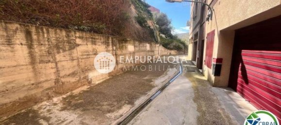 Garaje en Roses, Spain 20 m² No. 187491 3