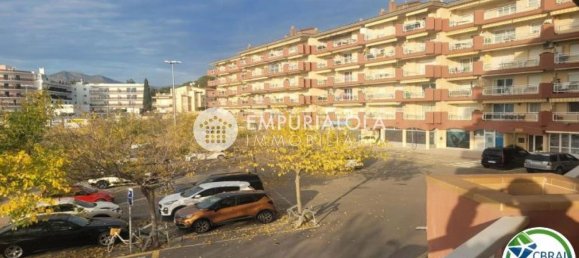 Garaje en Roses, Spain 20 m² No. 187491 5