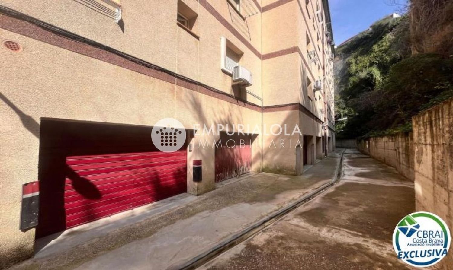 Garaje en Roses, Spain 20 m² No. 187491