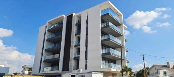 2 bedrooms Apartment in Nicosia, Cyprus No. 3257 9