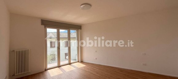 2 bedrooms Apartment in Campione d'Italia, Italy No. 285503 2