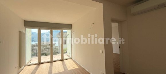 2 bedrooms Apartment in Campione d'Italia, Italy No. 285503 12