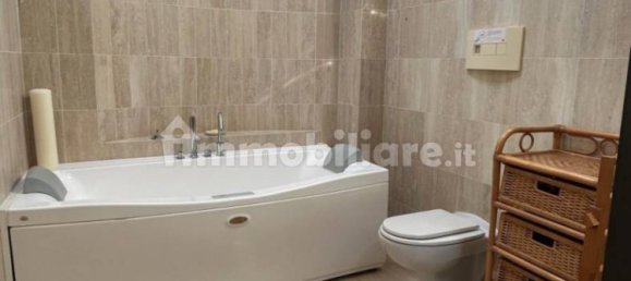 2 Schlafzimmer Wohnung in Arezzo, Italy, Nr. 141297 10
