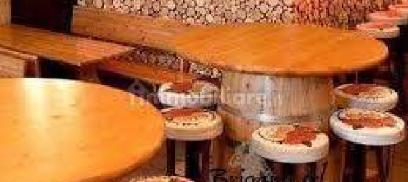 1غرفة عقار تجاري في Lucca, Italy رقم 25695 7