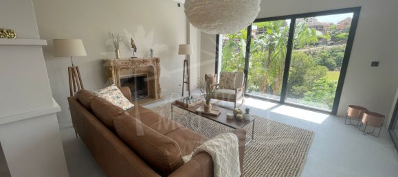 7 bedrooms Villa in Marbella, Spain No. 29873 5