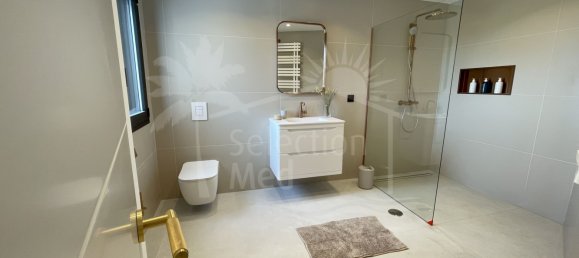 7 bedrooms Villa in Marbella, Spain No. 29873 23