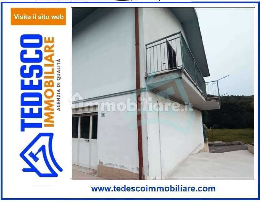  مستودع في Benevento, Italy 53متر مربع رقم 308750