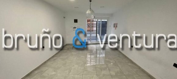 74m² Commercial property in El Vendrell, Spain No. 115164 7